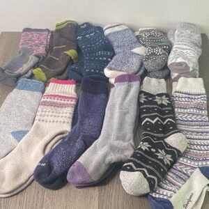 (12) Pairs Cozy Women's Winter Socks Set - Multicolor Size Large - 1297
